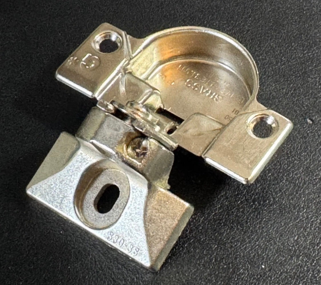 GRASS 830-38 Cabinet Hinge Bracket + 850 hinge