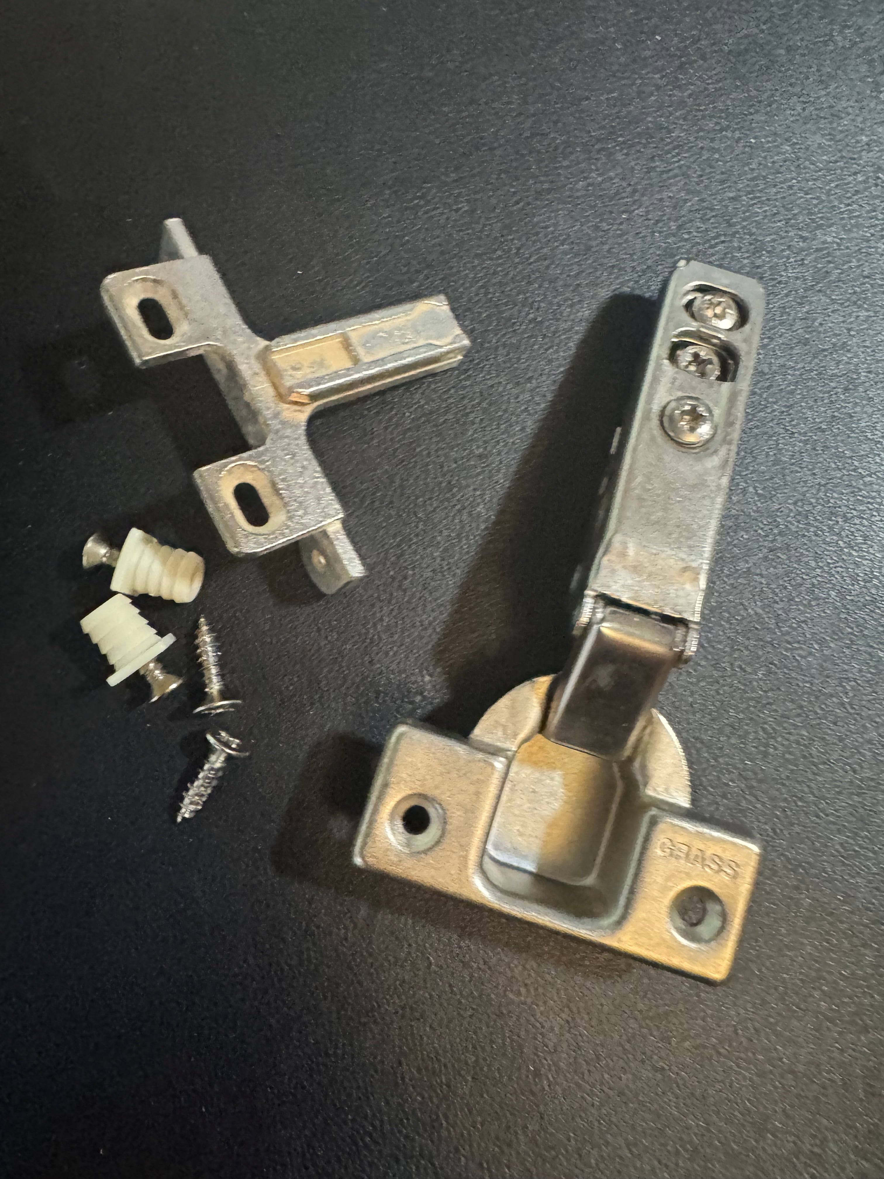 2x GRASS 1006 with 1000 Series Slide on Bracket w/ screws