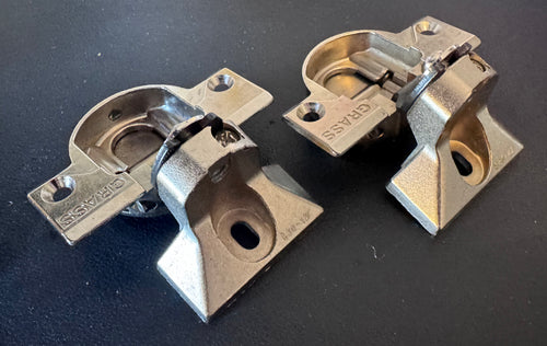 2x GRASS 830-01 with 830-42 bracket