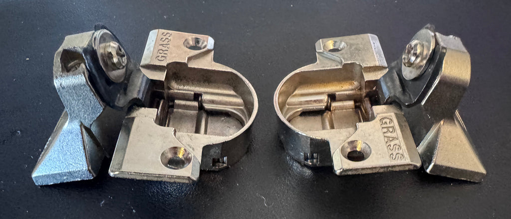 2x GRASS 830-01 with 830-42 bracket