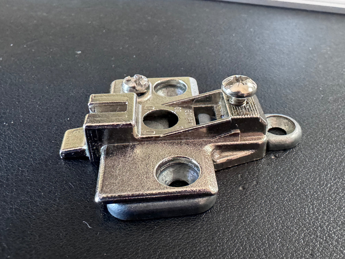 New MEPLA MOUNTING PLATE, 592.293 97.00 (591.293.66.00)
