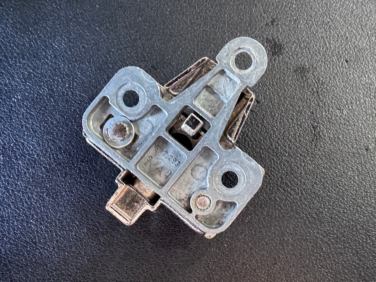 New MEPLA MOUNTING PLATE, 592.293 97.00 (591.293.66.00)