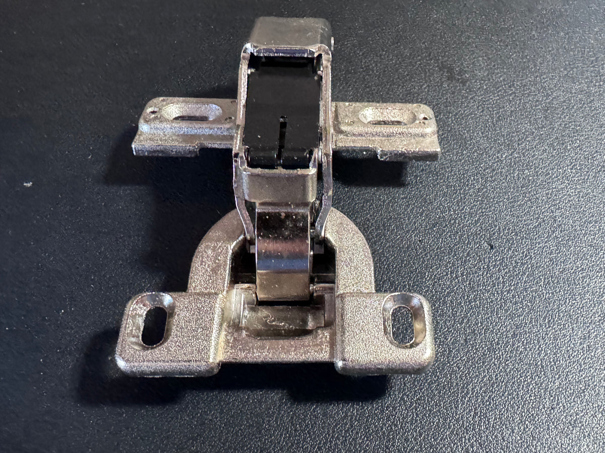 NEW MEPLA 698.243.59.00 Cabinet Hinge | 697.043.59.00 / 511.243.01.92 | Rare OEM

SUPER RARE ORIGINAL MEPLA CABINET HINGE — NEW CONDITION