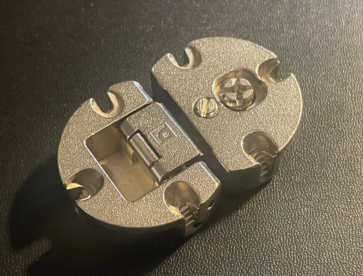 NEW Mepla Hinge 696.235.04.00 Corner / Lazy Suzan
