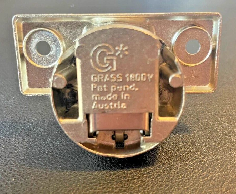 GRASS 1800V Cabinet Hinge (1800-52) | Slide-On (Twist-Lock) | Self-Closing