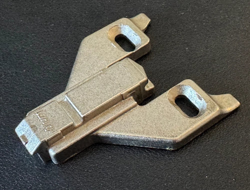 BLUM Cabinet Hinge 175L660-01.22 Clip-On Mounting Plate – QUICK SHIPPING