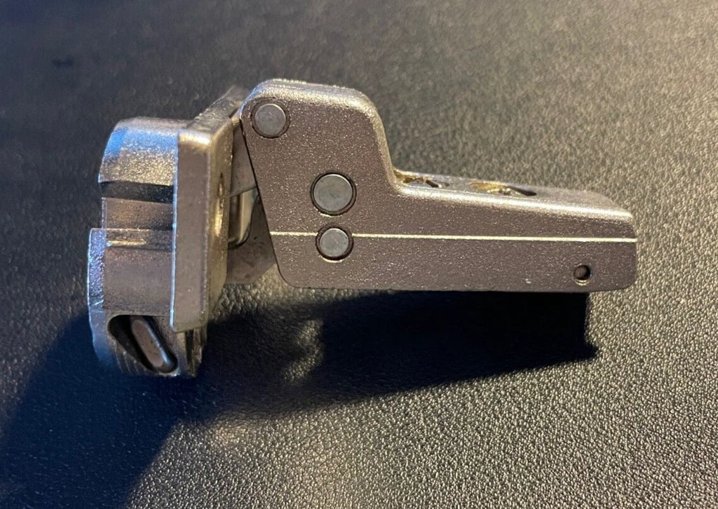 GRASS 1806 Cabinet Hinge – Slide-On | Self-Closing | Made in Austria | 1000 •NEW