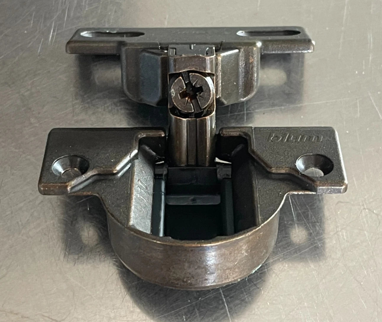 Blum 110° Old Style Reverse Ear Compact Hinge Bronze 30.310-11.02, 130.113-01.02
