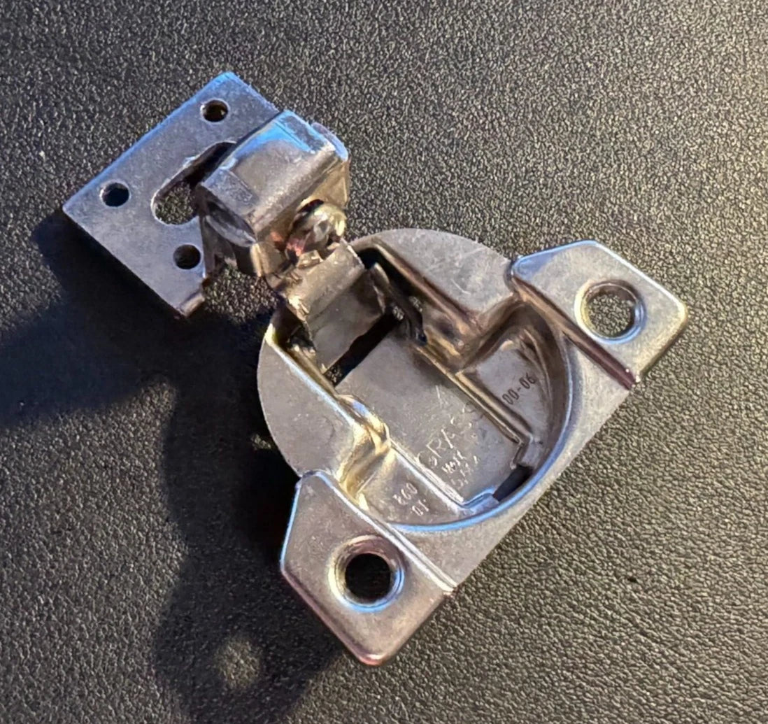 GRASS 860-01 Self-Closing Hinge with 860-022 29-99 Plate | Hard to Find