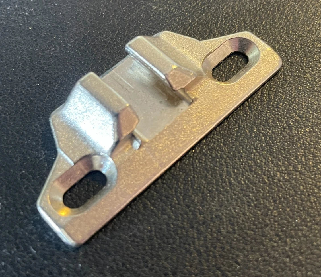 BLUM 110 Mounting Plate 130.024-01