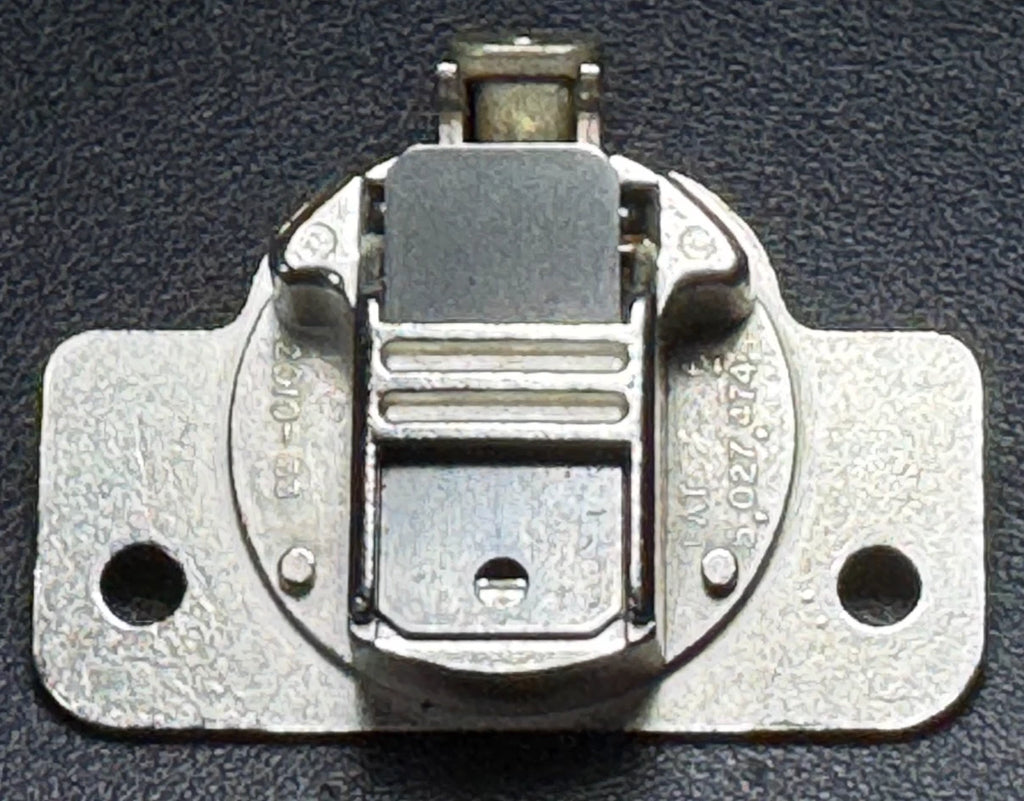Amerock 2010-33 Cabinet Hinge PAT. #5,027,474 Tight Closing Action (Aristkraft)