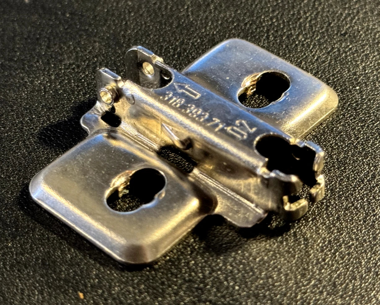 GRASS / MEPLA 318.393.71 • 02 • Hinge Baseplate • RARE •