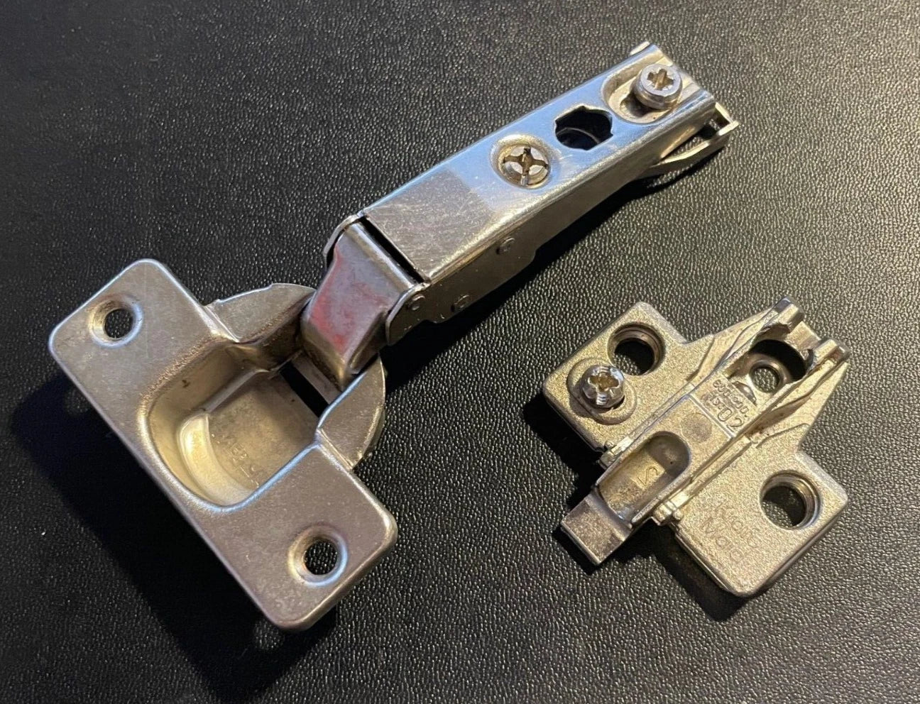 MEPLA 17M Hinge 17 M, Full Overlay Hinge w/Mounting Plate MADE IN GERMANY