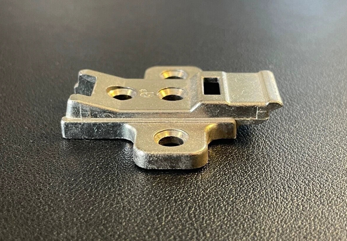 GRASS 052 Cabinet Hinge Baseplate Clip-On 3000 Series NEW Made in Austria
