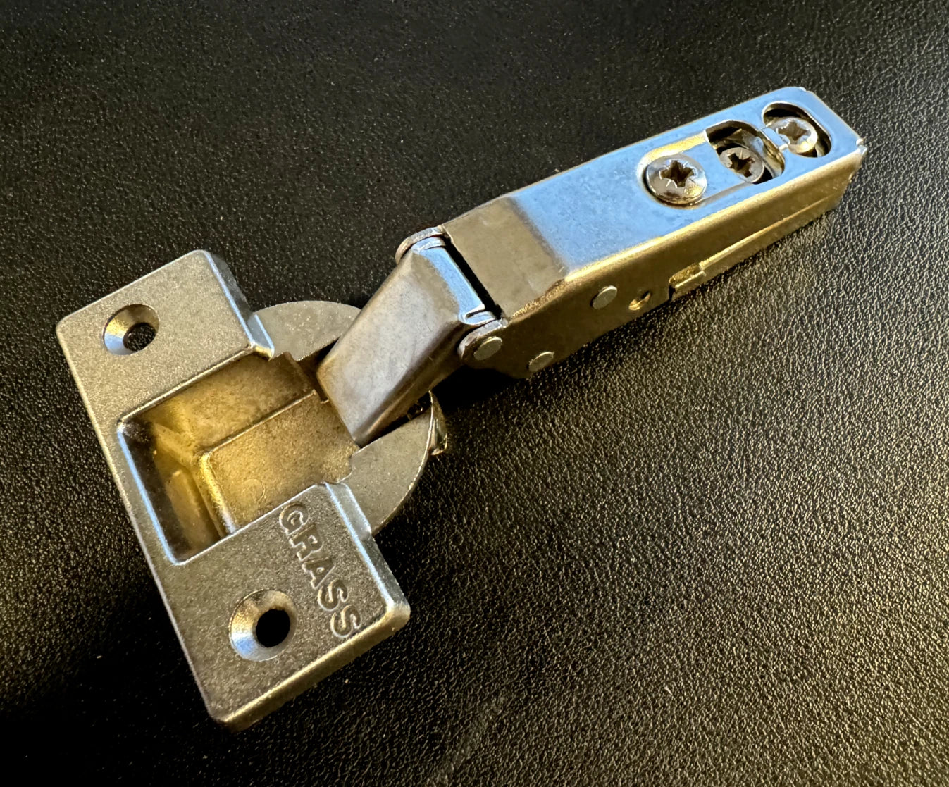 GRASS Cabinet Hinge 1006 Spring Loaded, 1000 Series (Die Cast Cup Version) RARE