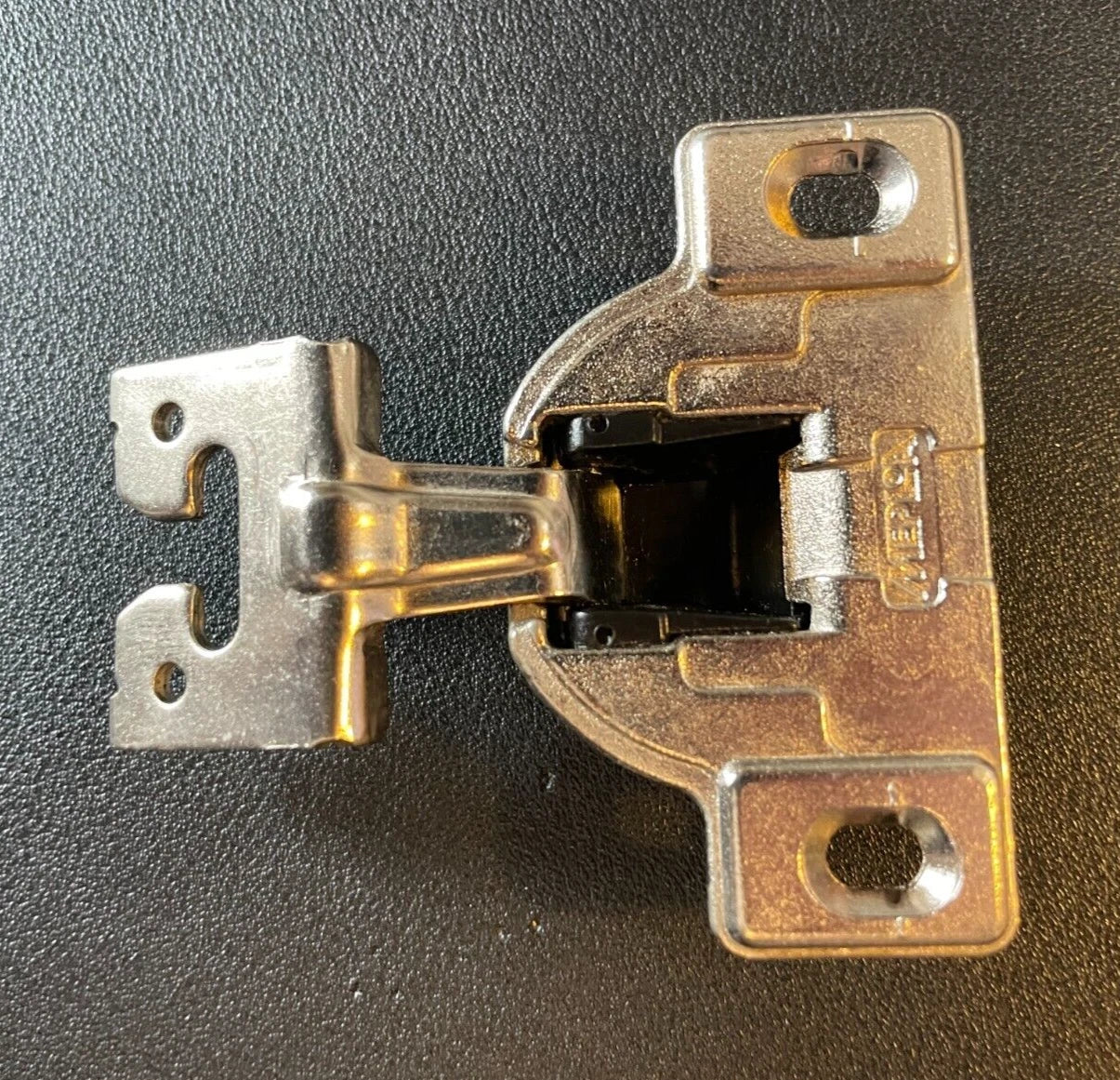 MEPLA Hinge 698.256.50.00 with 510.356.00.25 Base Plate – Nickel Plated - TIGHT