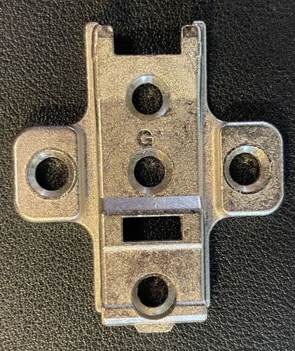 NEW! GRASS #044 Hinge Base Plate, 1.3mm Fits 1006-30, 3903, 1806 Clip On/Snap-On